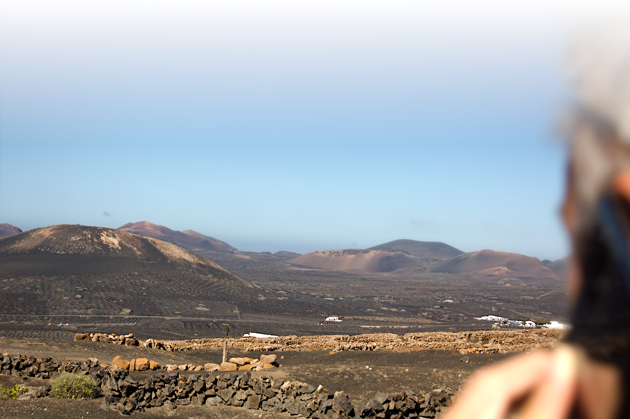 L'ile de Fuerteventura depuis le sommet du volcan de l'ile de Lobos