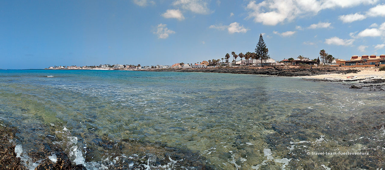 Villas sur le front de mer de Corralejo, Fuerteventura.